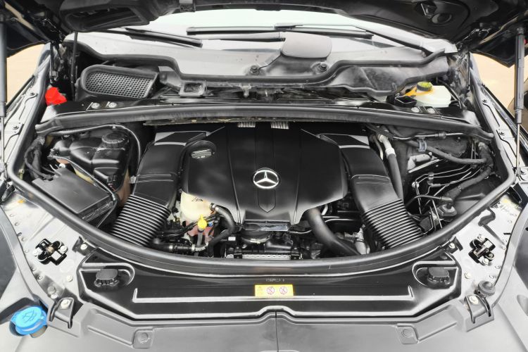 奔驰R级 2017款 R 320 4MATIC 商务型臻藏版局部细节24