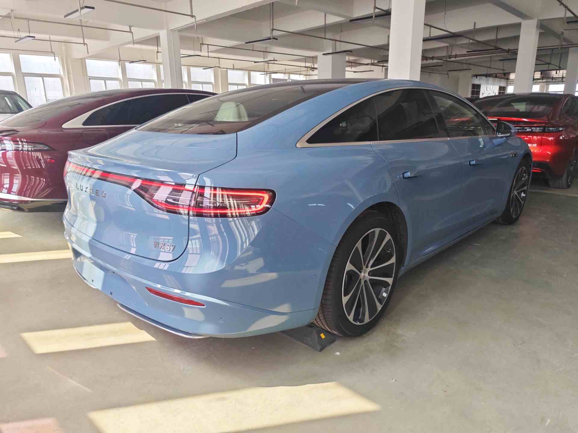 鸿蒙智行 智界S7 2024款 Pro 后驱长航版(4)