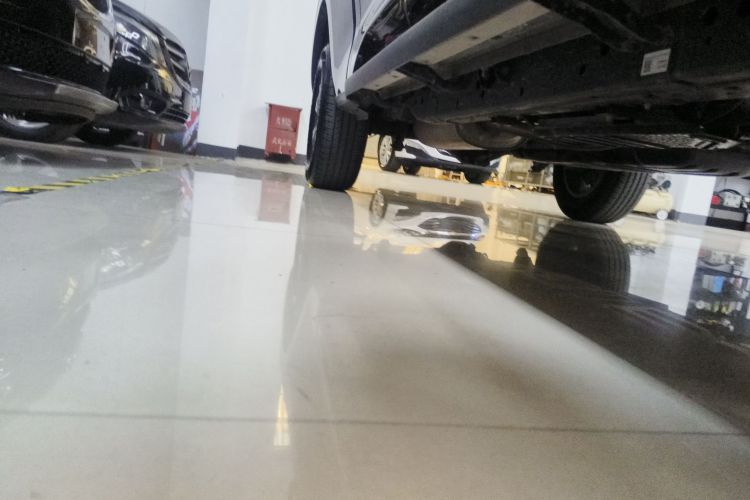 长城 炮 2023款 2.0T商用版自动柴油两驱精英型长箱GW4D20M局部细节9001