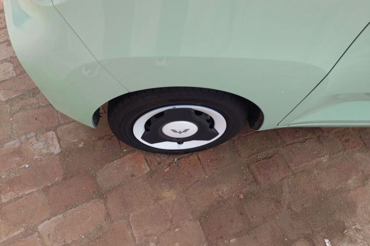 五菱汽车 宏光MINIEV 2022款 马卡龙臻享款 磷酸铁锂车身外观6007