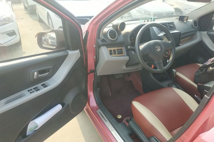 铃木 奥拓 2013款 1.0L 自动豪华型中控内饰7003