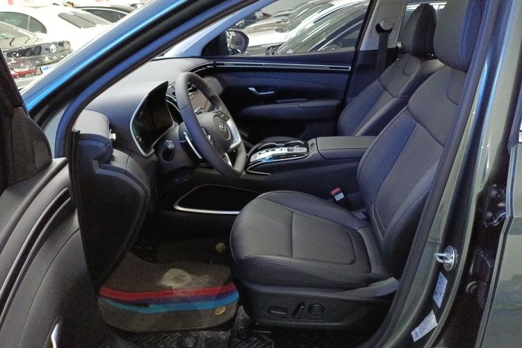 现代 2023款 途胜L 1.5T 自动两驱DLX豪华版中控内饰19