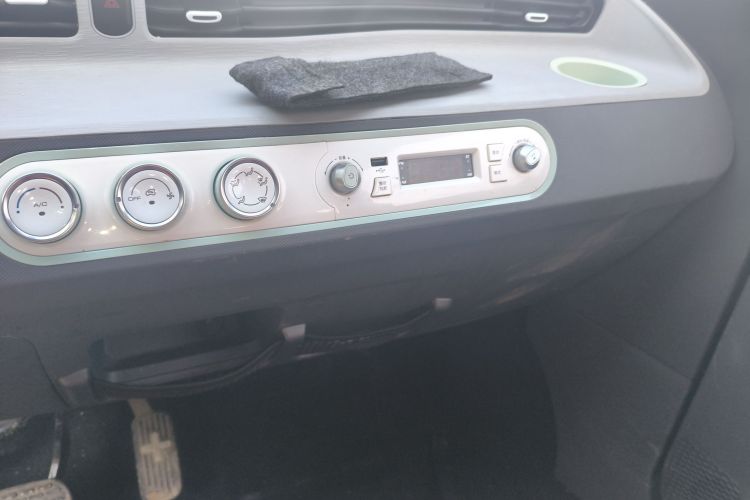 五菱汽车 宏光MINIEV 2021款 马卡龙时尚款 磷酸铁锂局部细节16