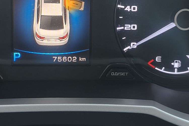 吉利汽车 帝豪GL 2018款 1.8L DCT精英智联型中控内饰15