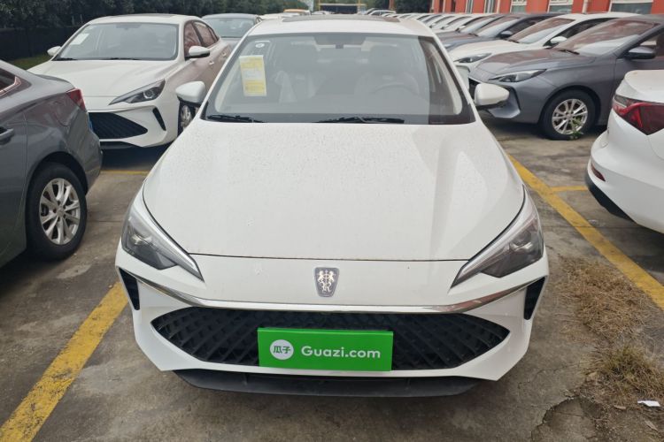 荣威i5 2023款 1.5L CVT豪华版车身外观2