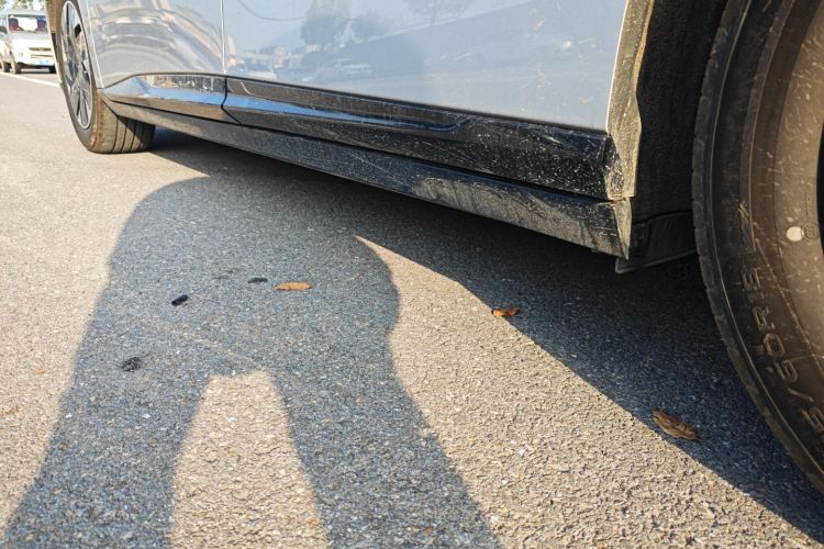 小鹏P7+ 2024款 超长续航 Max机舱底盘30