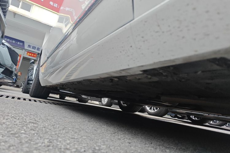 凯迪拉克CT6 2019款 28T 时尚型局部细节9001