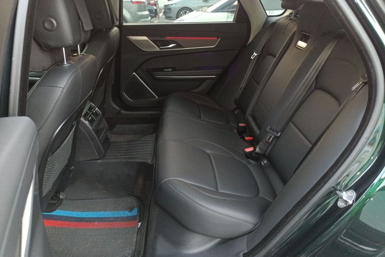 捷豹XFL 2023款 XFL 2.0T P200 两驱精英豪华版中控内饰21