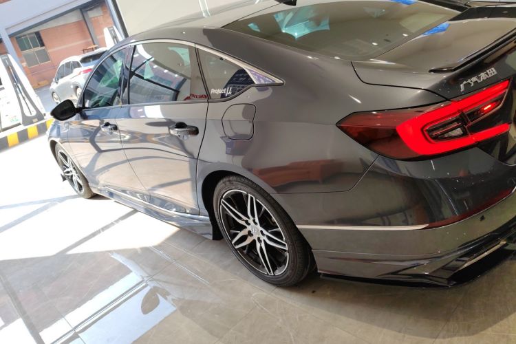 本田 雅阁 2022款 260TURBO 幻夜·尊贵版车身外观6003