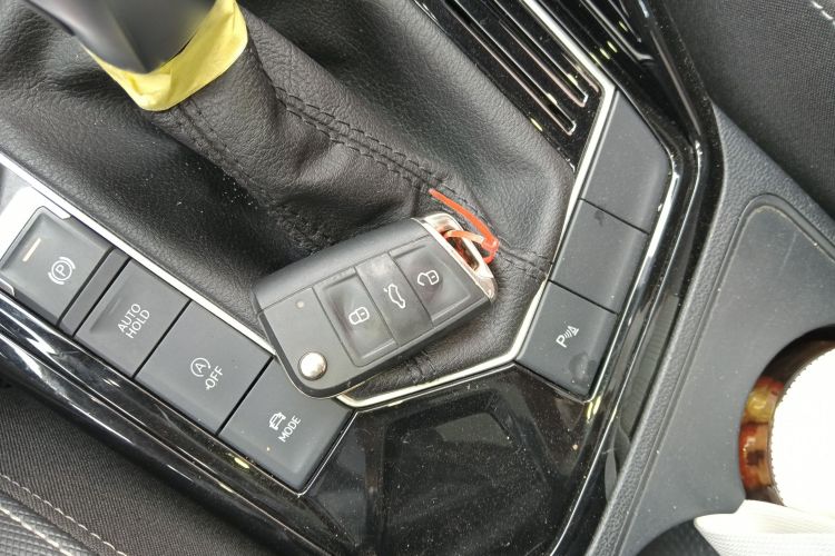 大众 探岳 2023款 300TSI 两驱豪华Plus进阶版中控内饰11