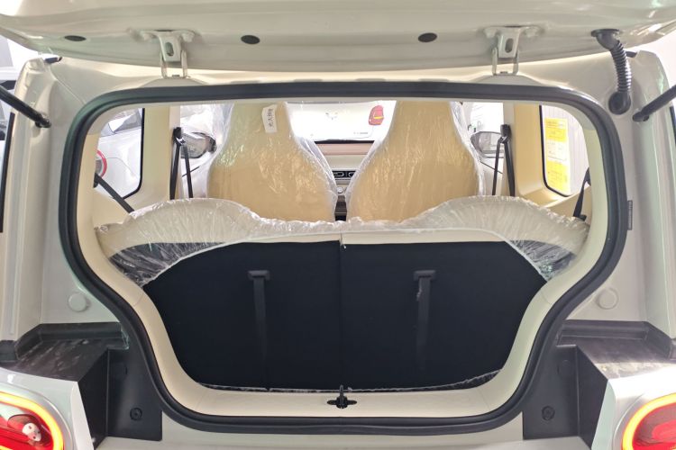 五菱汽车 宏光MINIEV 2024款 第三代 215km 青春版局部细节23