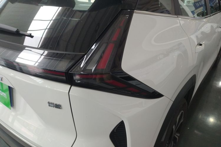 吉利汽车 博越 2024款 1.5TD 智联+车身外观9