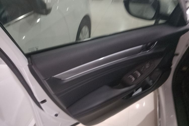 本田 雅阁 2018款 260TURBO 精英版 国VI中控内饰47