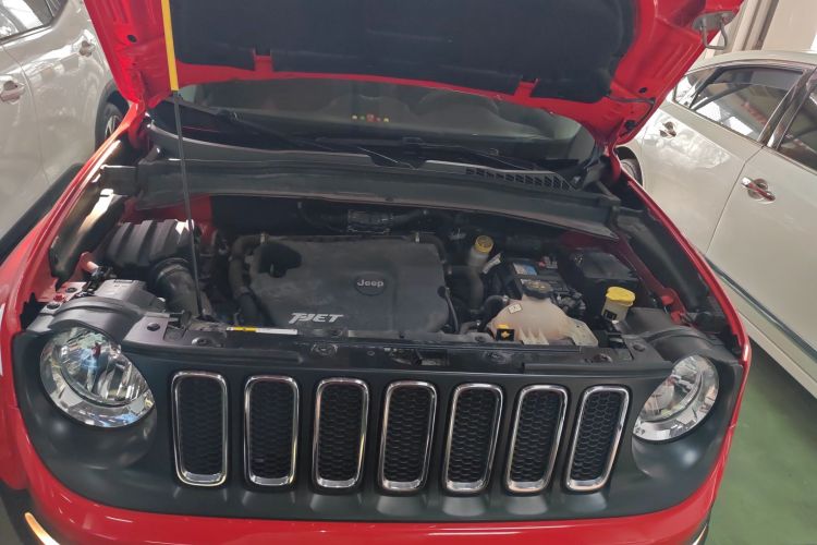 Jeep 自由侠 2016款 1.4T 自动高能版局部细节24