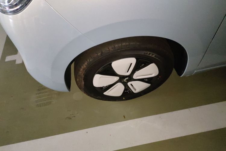 五菱汽车 宏光MINIEV 2025款 四门版 进阶款车身外观6002