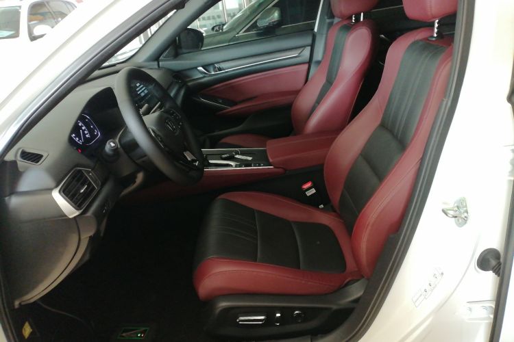 本田 英仕派 2022款 260TURBO 精悦版中控内饰19