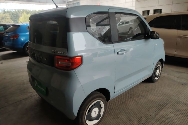 五菱汽车 宏光MINIEV 2022款 自在款 磷酸铁锂车身外观6005