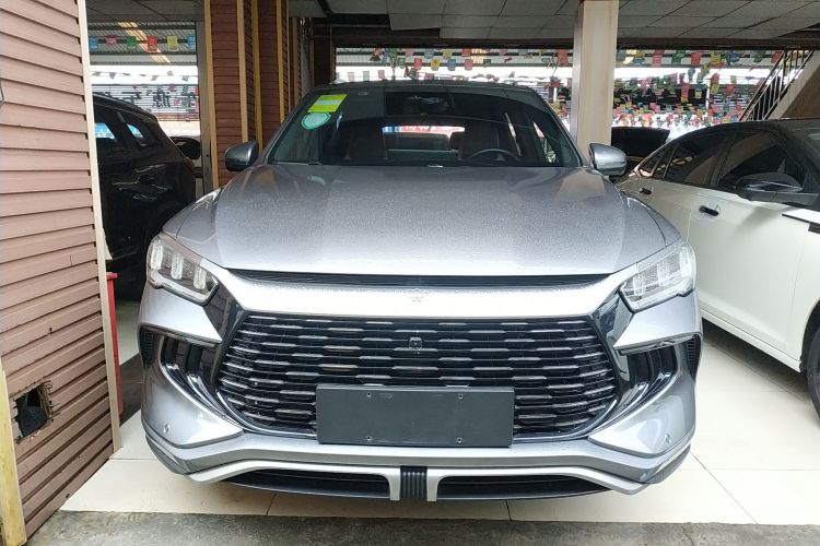 比亚迪 宋Pro新能源 2023款 冠军版 DM-i 110KM卓越型车身外观2