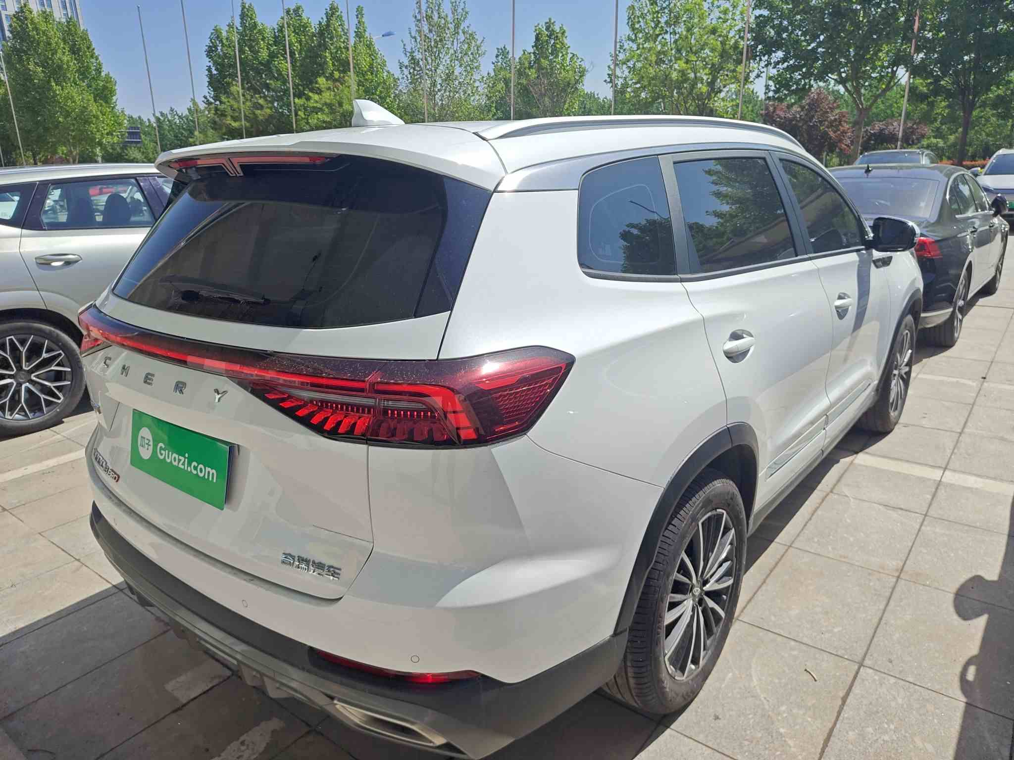 奇瑞 瑞虎8 PRO 2025款 290T 两驱豪华版(4)