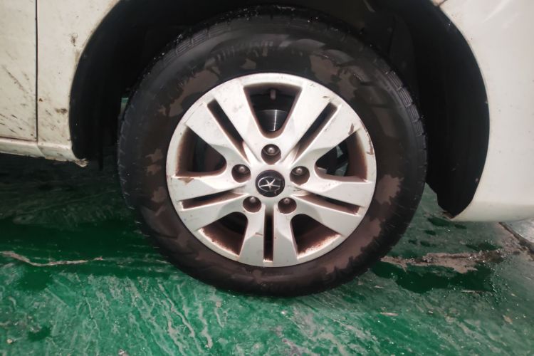 江淮瑞风 瑞风M3 2016款 宜家版 1.6L 豪华智能型车身外观6002