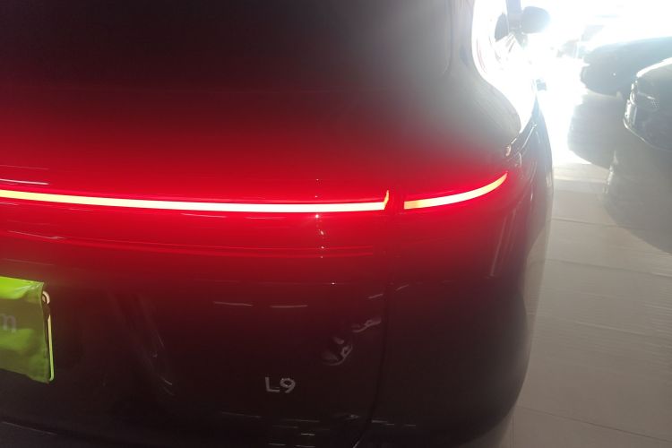 理想汽车 理想L9 2023款 Pro车身外观6001