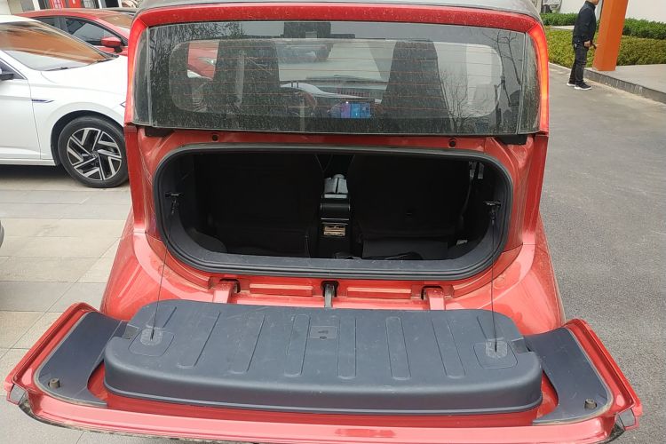 宝骏E200 2020款 305KM 智行版局部细节23