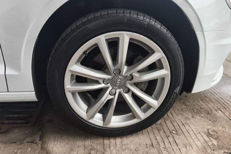 奥迪A3 2016款 Limousine 35 TFSI 风尚型车身外观10