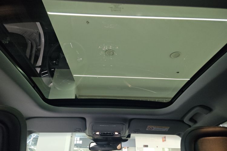 林肯 冒险家 2022款 2.0T 两驱尊雅版中控内饰22