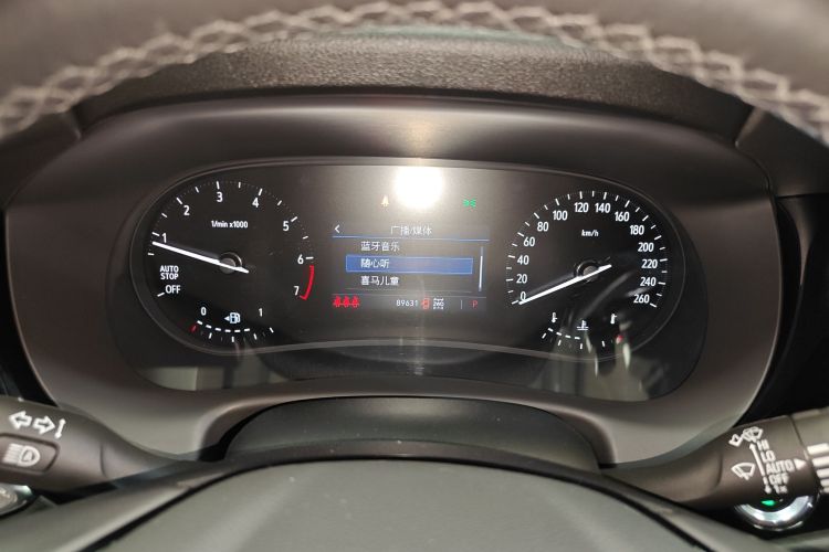 别克 昂科旗 2020款 28T 四驱尊贵型中控内饰14