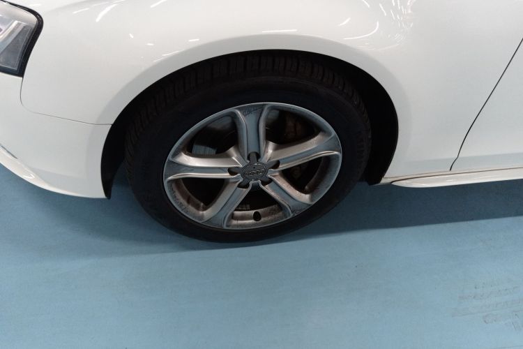 奥迪A4L 2015款 45 TFSI quattro个性运动型车身外观6007