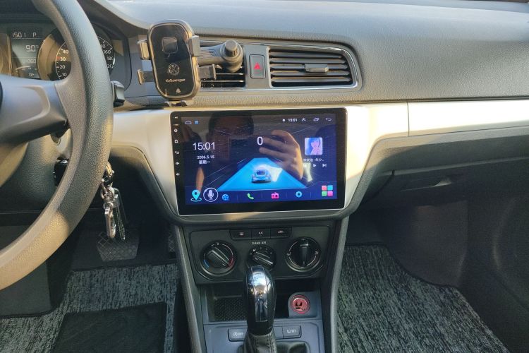 大众 朗逸 2018款 经典 1.5L 自动风尚版 国VI中控内饰16