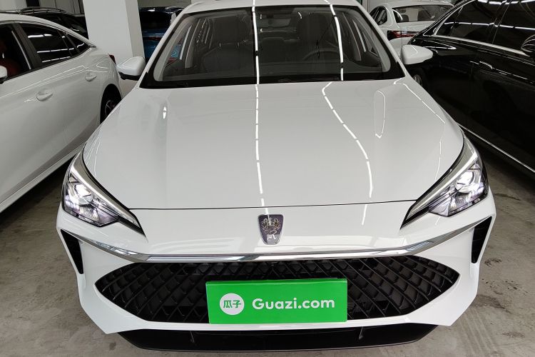 荣威i5 2024款 1.5L CVT尊荣版车身外观2