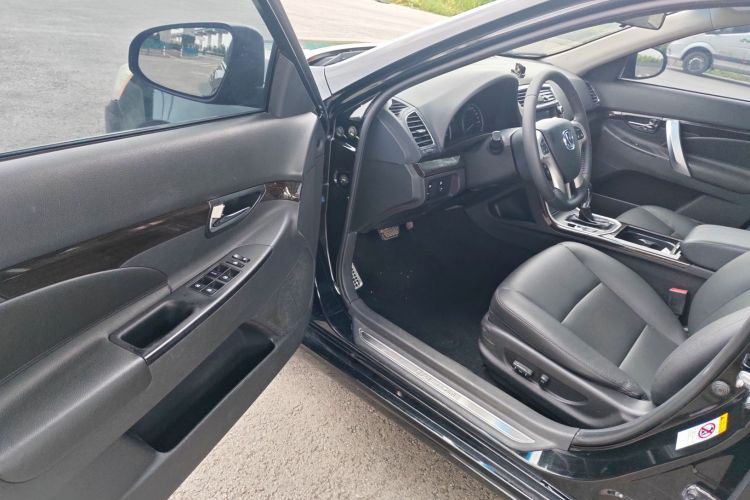 长安 睿骋 2017款 1.5T 自动智享版尊驰型中控内饰7003