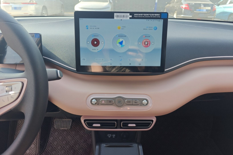 比亚迪 海鸥 2025款 智驾版 305km 活力版中控内饰16