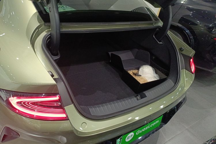 小米汽车 小米SU7 2024款 后驱超长续航高阶智驾Pro版机舱底盘23