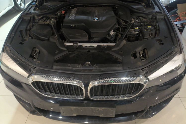 宝马5系 2018款 改款 530Li xDrive M运动套装局部细节24