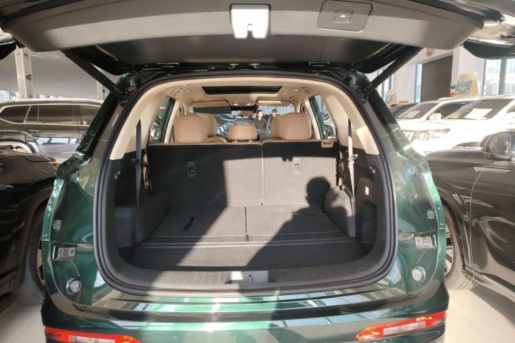 蓝电E5 PLUS 2025款 165km 长续航版PLUS 7座局部细节23