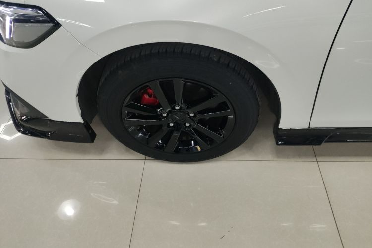 本田 思域 2022款 240TURBO CVT劲动版车身外观6007