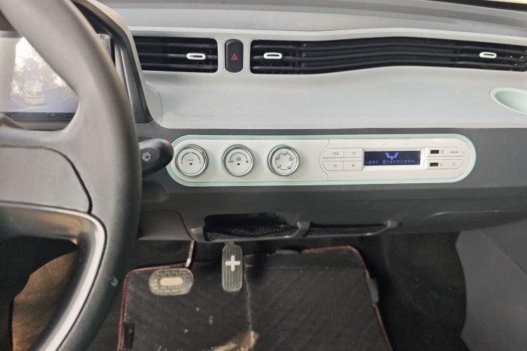 五菱汽车 宏光MINIEV 2022款 马卡龙臻享款 磷酸铁锂中控内饰16