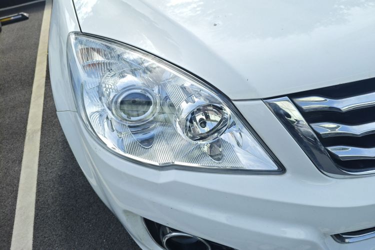 哈弗H6 2016款 升级版 1.5T 自动两驱精英型车身外观6006