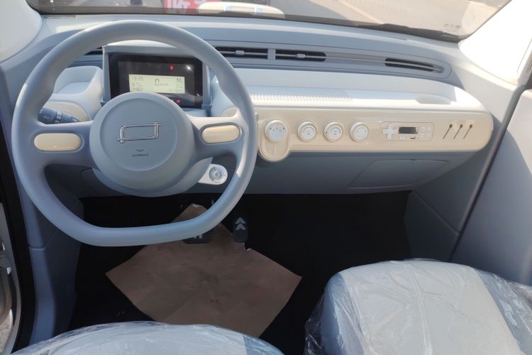 奔腾小马 2026款 222km 萌趣马中控内饰16