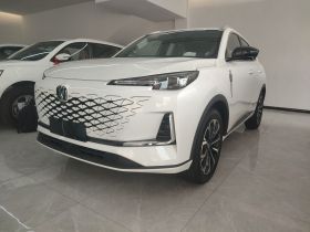 长安CS55PLUS PHEV 2025款 智慧新蓝鲸 125km 战舰版