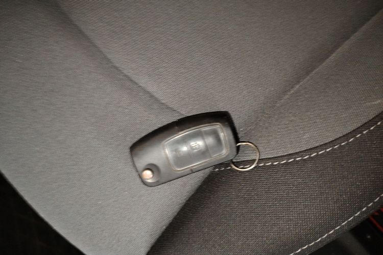 福特 翼搏 2013款 1.5L 自动风尚型中控内饰7001