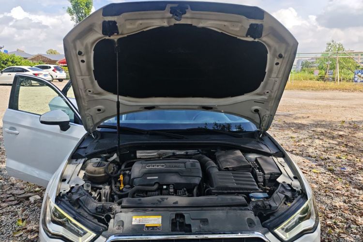 奥迪A3 2015款 Limousine 40 TFSI 自动舒适型局部细节24