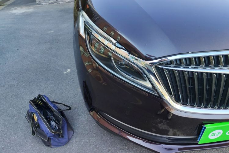 别克GL8 2017款 ES 28T 旗舰型 国V车身外观8