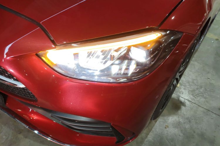 奔驰C级 2023款 改款 C 200 L 运动版局部细节36