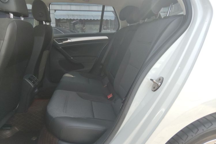 大众 高尔夫 2020款 挚爱版 280TSI DSG舒适型中控内饰21