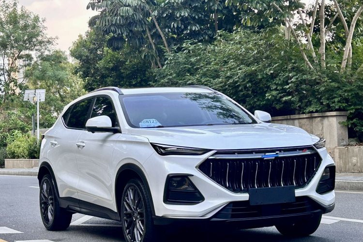 长安欧尚X5 2021款 1.5T DCT旗舰型车身外观3