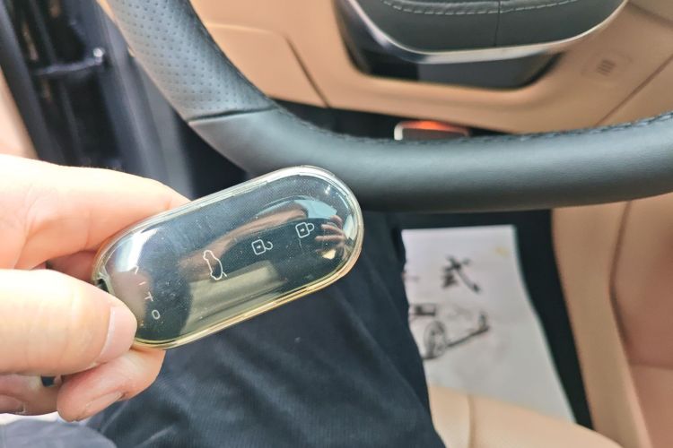 鸿蒙智行 问界M7 2022款 1.5T 后驱舒适版中控内饰7001