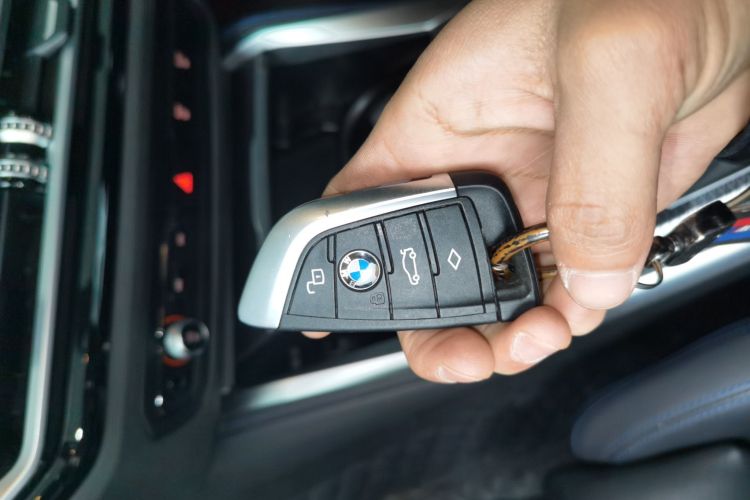 宝马2系(进口) 2023款 M240i中控内饰11